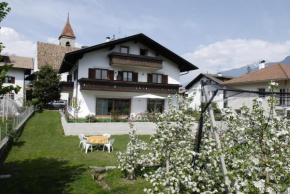 Haus Sankt Peter Lana